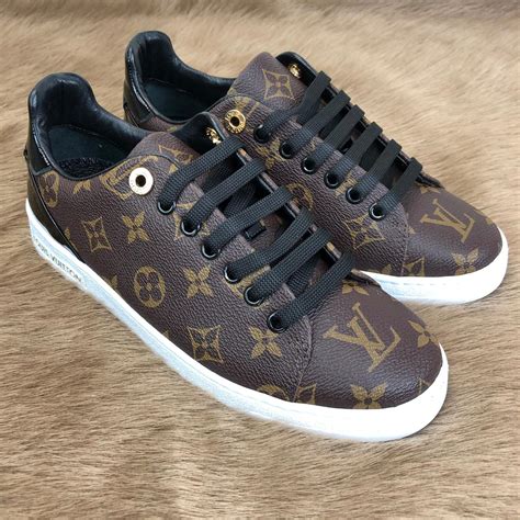 louis vuitton sneakers man|Louis Vuitton men's sneakers monogram.